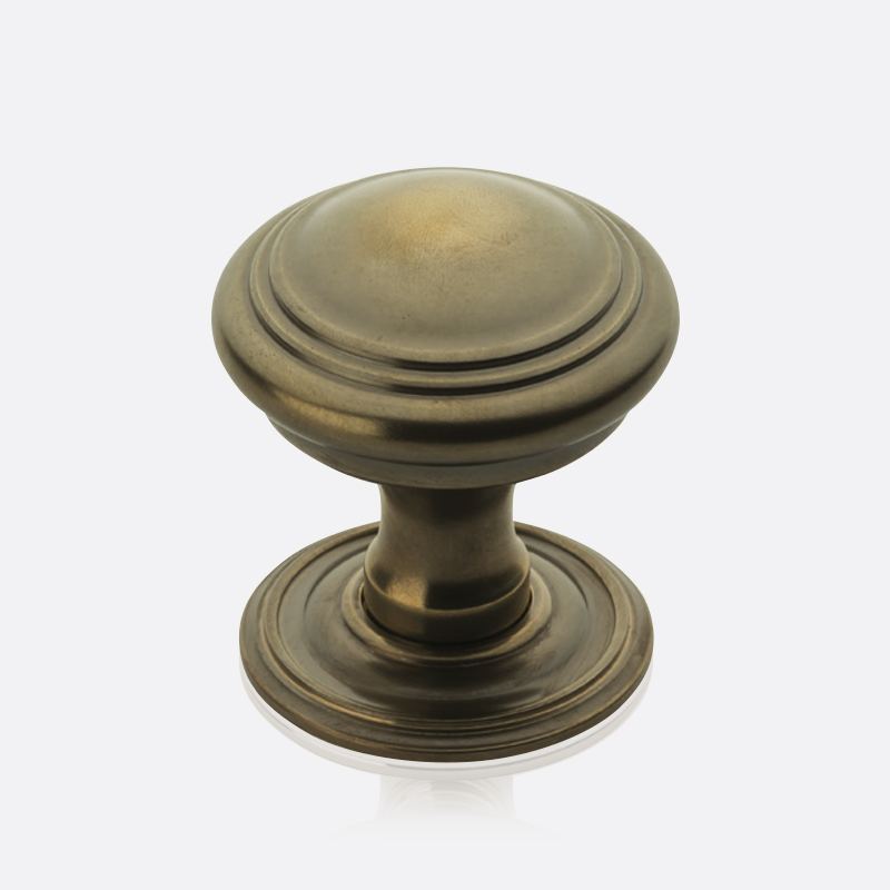 Antiqued Brass Unlacquered